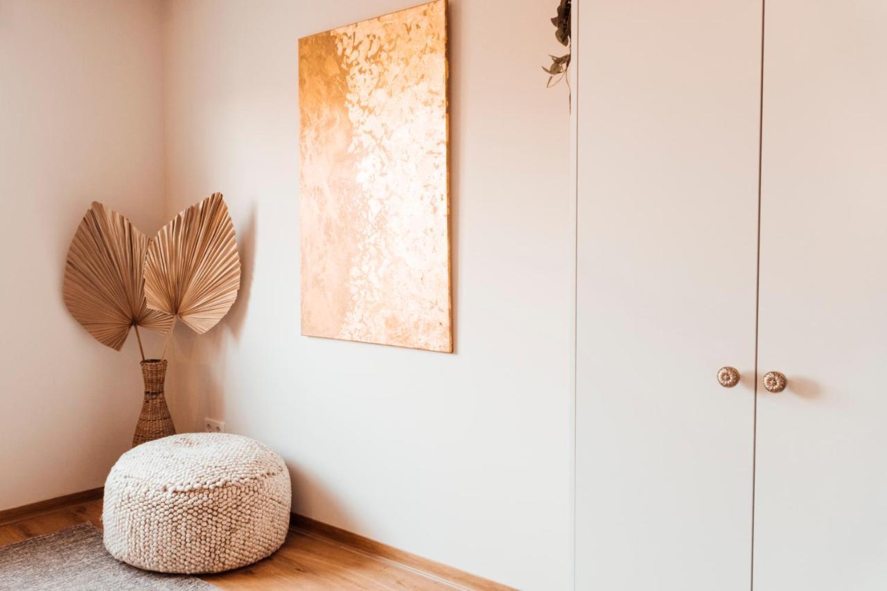 Stay At Smilla - Boutique Apartments Mit Kueche - Parken - Klima - Netflix - Waschmaschine 비스바덴 외부 사진