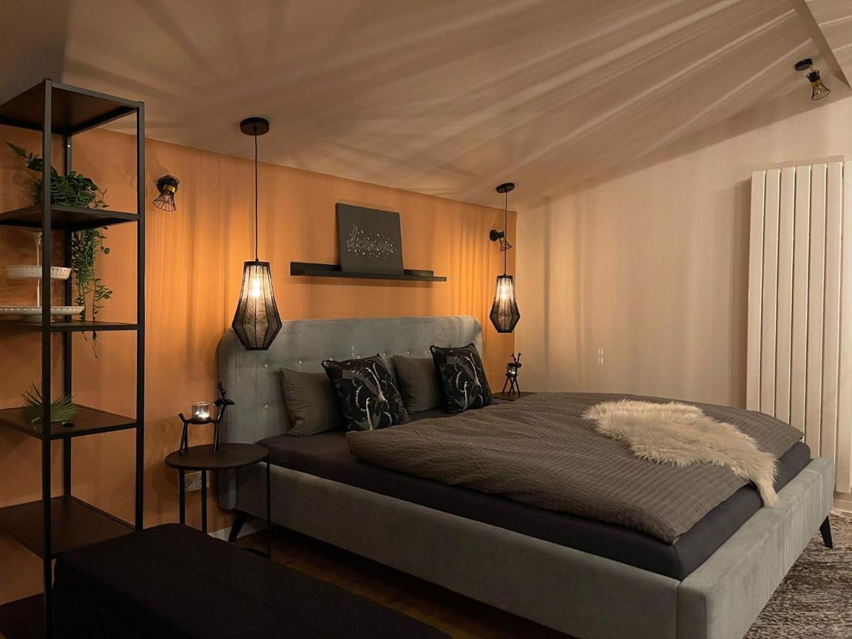 Stay At Smilla - Boutique Apartments Mit Kueche - Parken - Klima - Netflix - Waschmaschine 비스바덴 외부 사진
