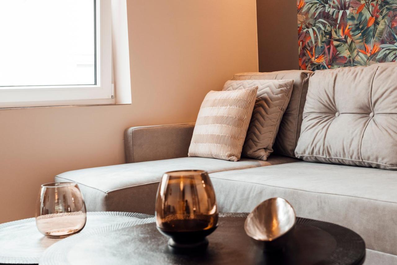 Stay At Smilla - Boutique Apartments Mit Kueche - Parken - Klima - Netflix - Waschmaschine 비스바덴 외부 사진