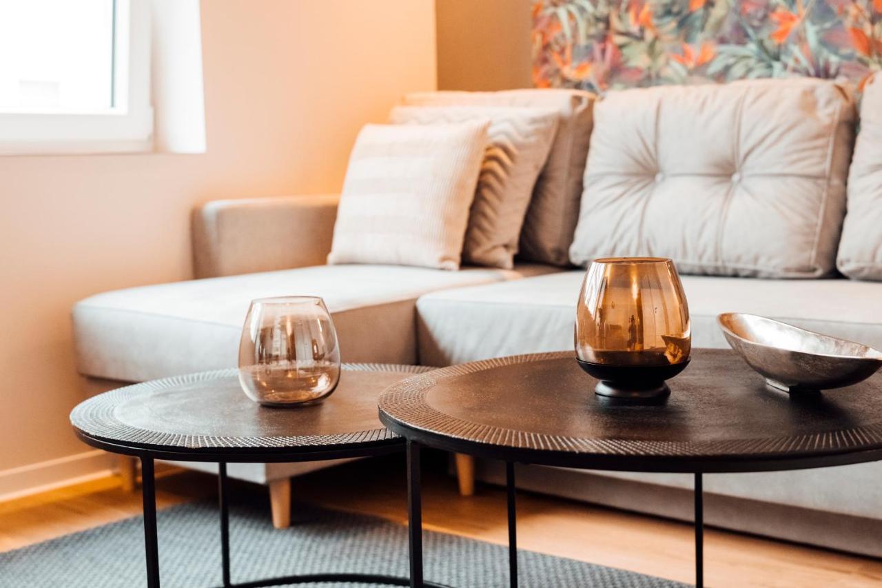 Stay At Smilla - Boutique Apartments Mit Kueche - Parken - Klima - Netflix - Waschmaschine 비스바덴 외부 사진